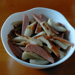 竹輪と魚肉ソーセージのポン酢炒め